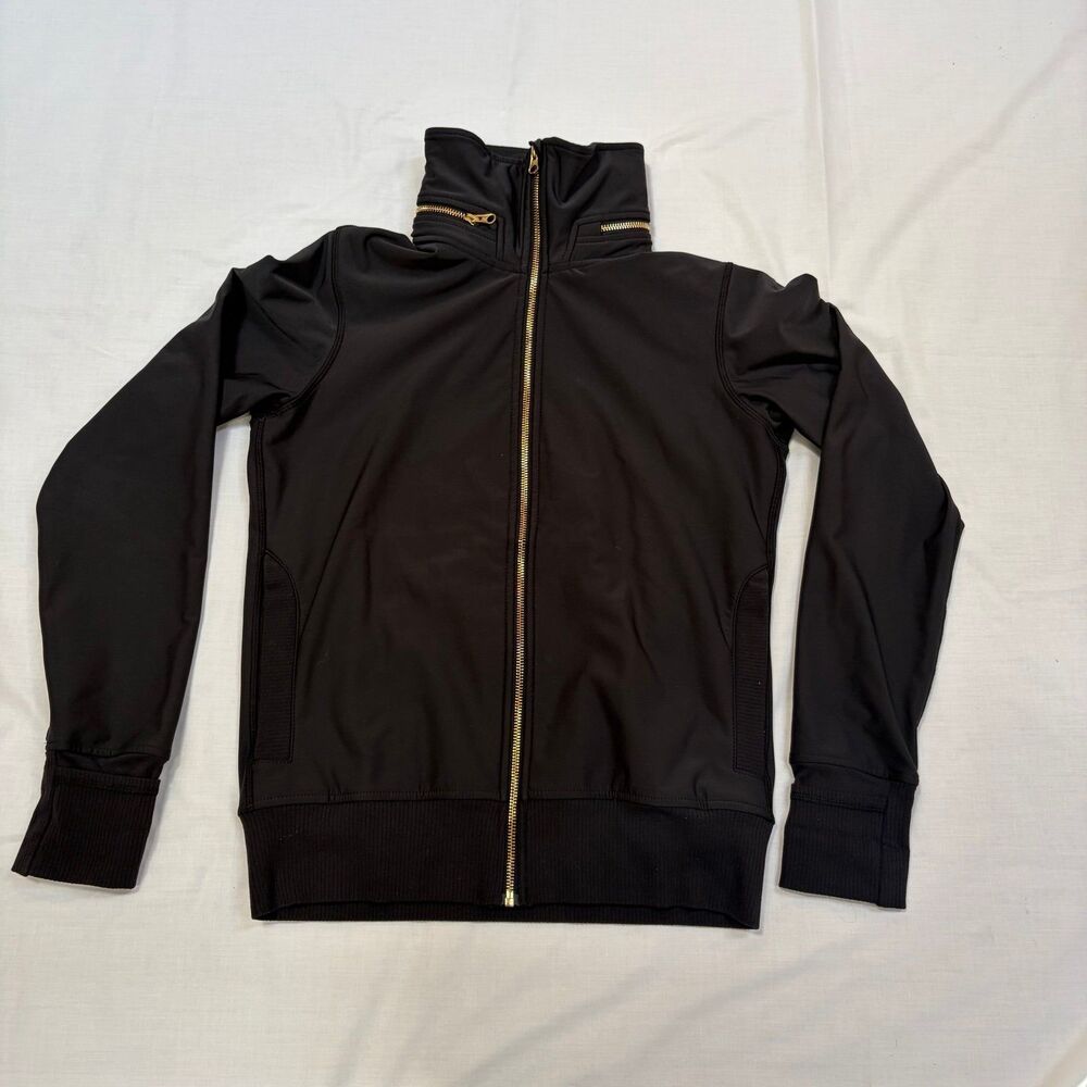 Lululemon Women's Namaskar Black Zipup Hooded Jacket Size 6